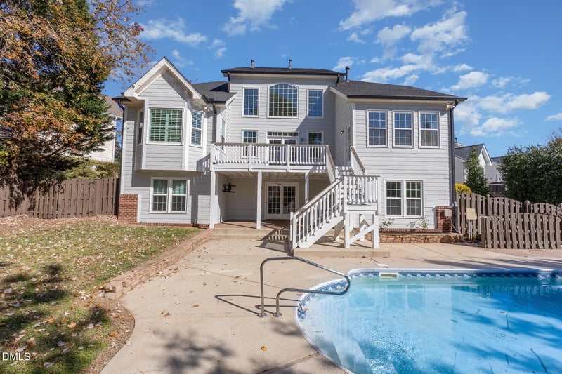 9113 Mission Hills Ct, Raleigh, NC 27617