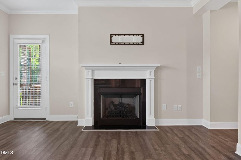 9116 Ashton Glen Dr, Zebulon, NC 27597
