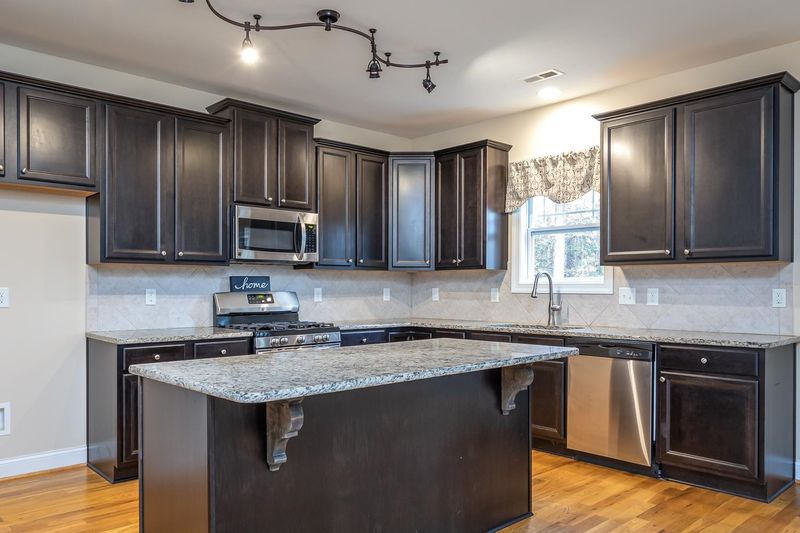 9117 Harper School Rd, Zebulon, NC 27597