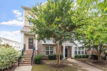 9118 Wooden Rd, Raleigh, NC 27617