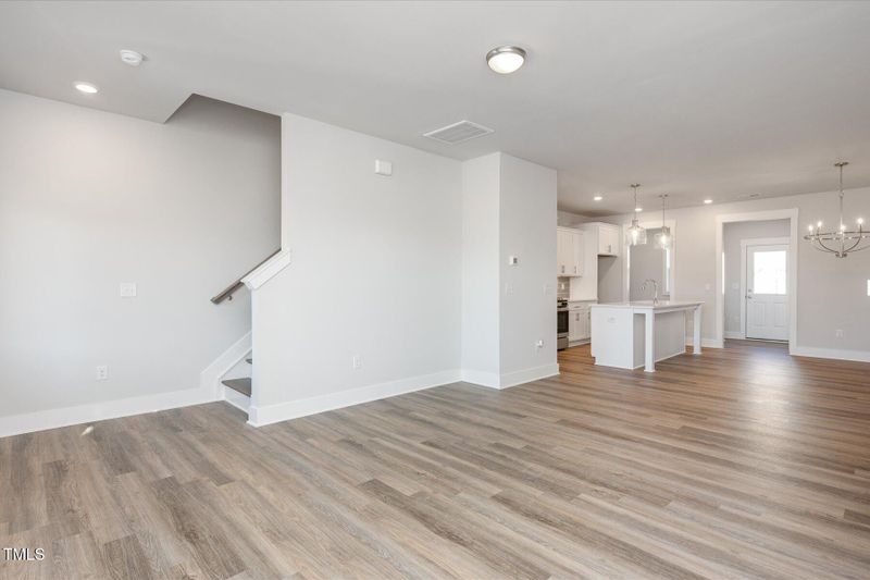 912 Allen Park Dr, Raleigh, NC 27604