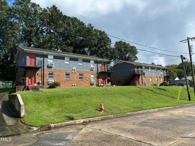 912 Calvin St, Durham, NC 27701