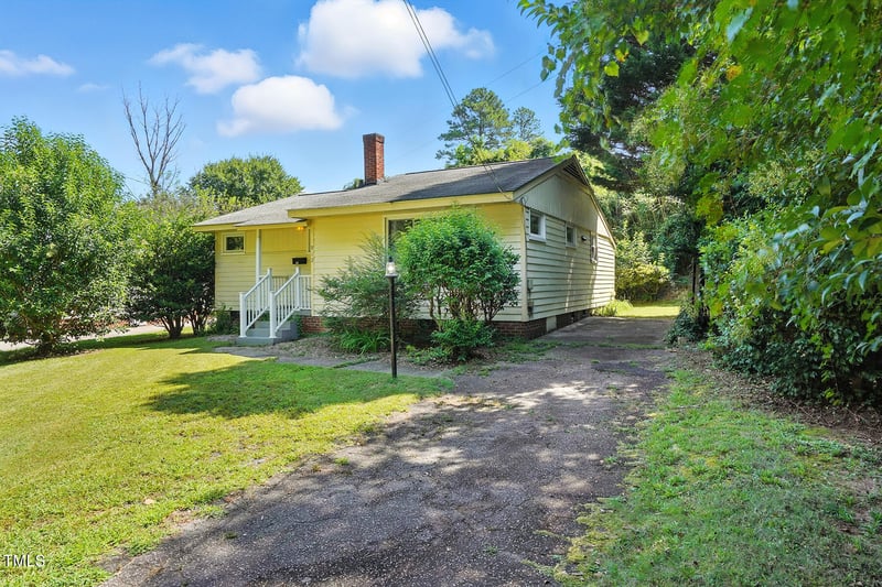 912 Dixie Trl, Raleigh, NC 27607