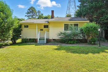 912 Dixie Trl, Raleigh, NC 27607
