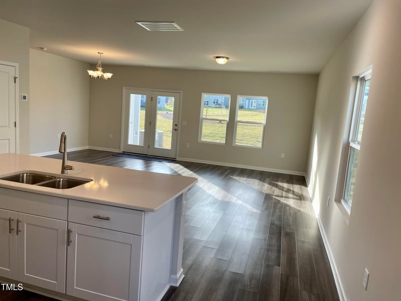 912 Field Ivy Dr, Fuquay Varina, NC 27526