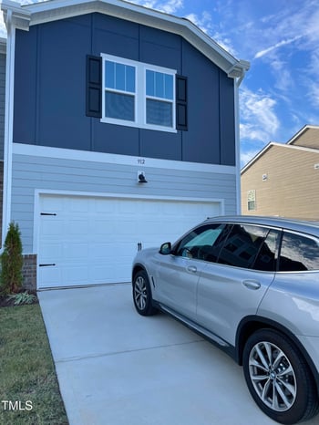 912 Field Ivy Dr, Fuquay Varina, NC 27526