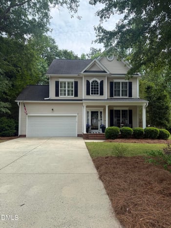 912 Ivy Valley Dr, Fuquay Varina, NC 27526