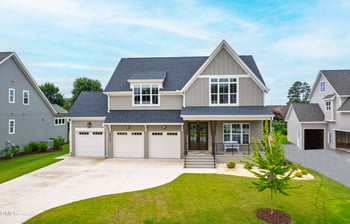 912 Lily Claire Ln, Fuquay Varina, NC 27526