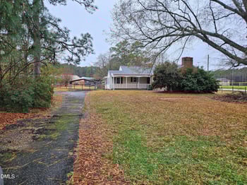 912 Main St, Fuquay Varina, NC 27526