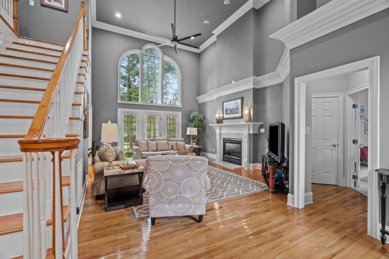 912 Parkridge Dr, Clayton, NC 27527