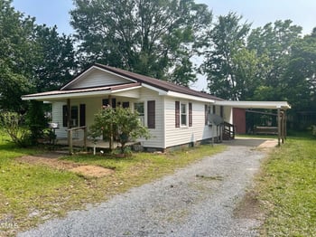 912 Pope St, Dunn, NC 28334