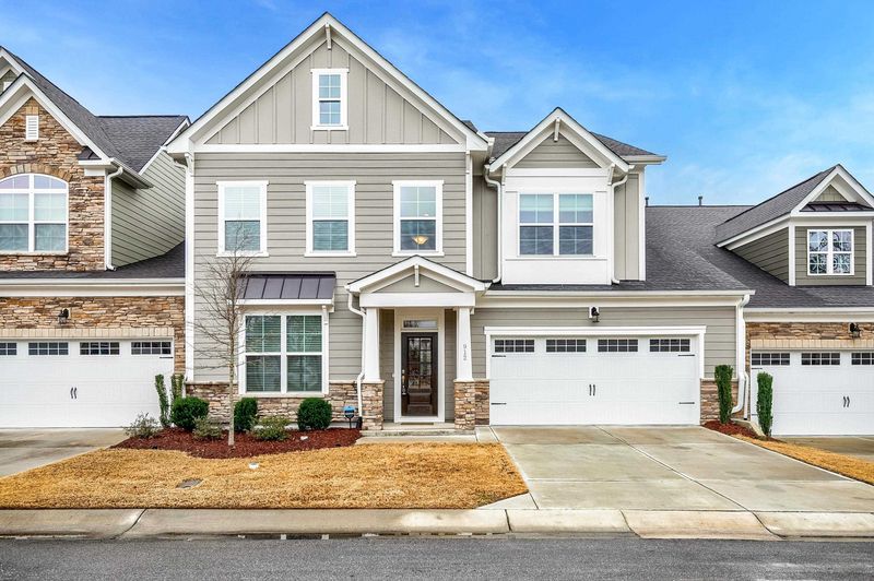 912 River Bark Pl, Cary, NC 27519