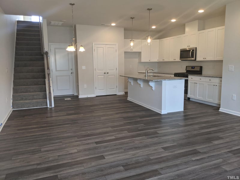 912 Robbie Jackson Ln, Fuquay Varina, NC 27526