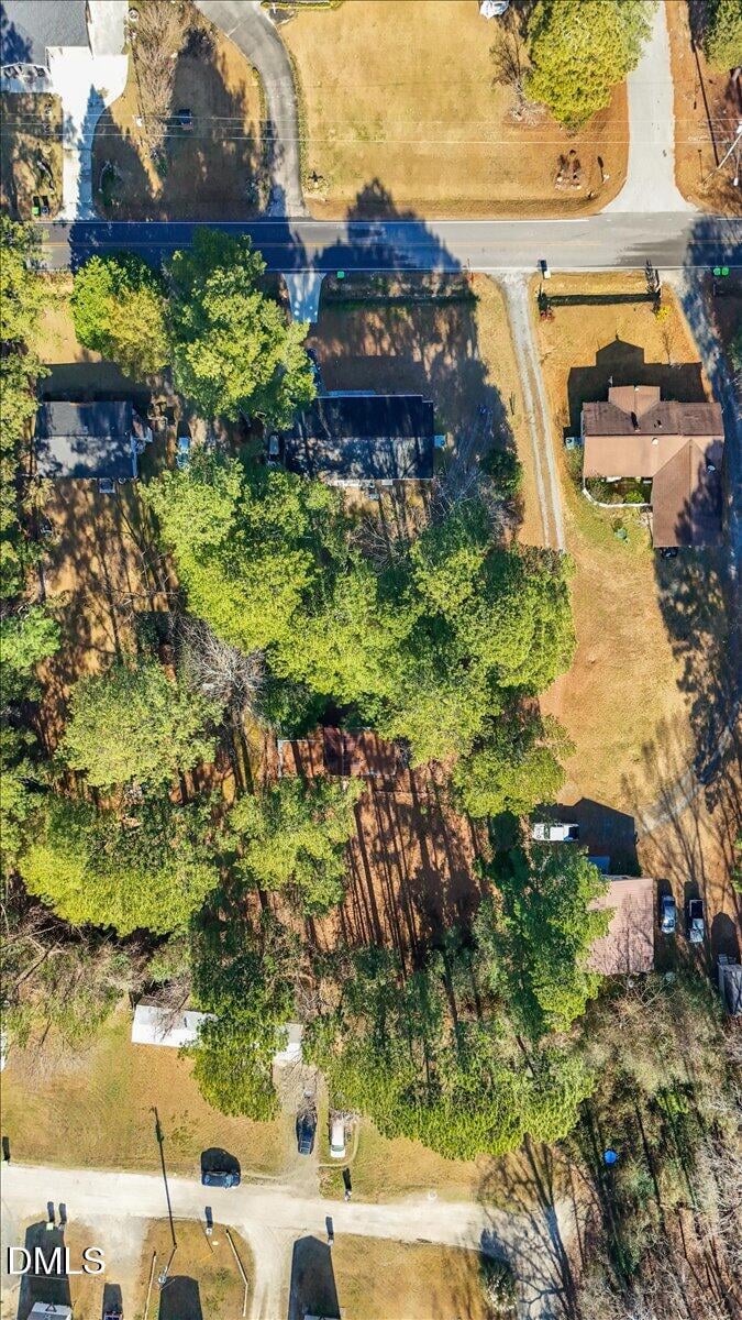 912 Sanders St, Four Oaks, NC 27524