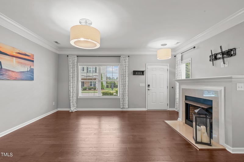 912 Shoofly Pa, Apex, NC 27502