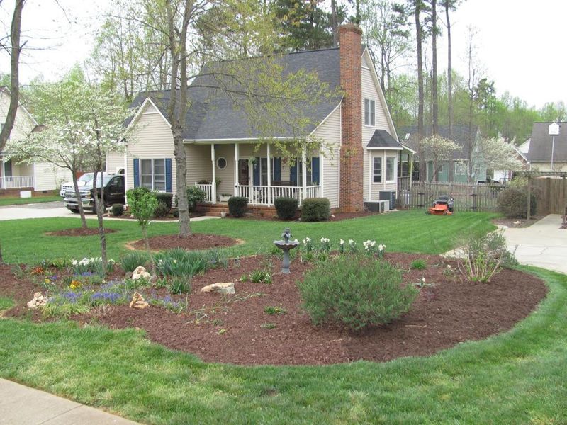 912 S Third St Extension, Mebane, NC 27302