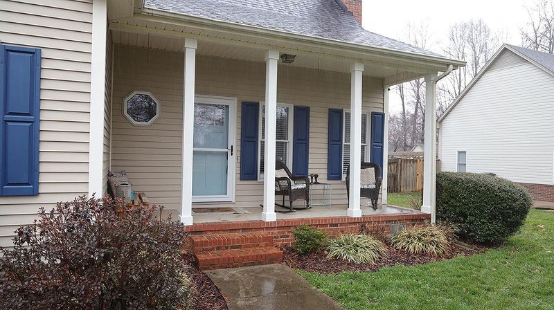 912 S Third St, Mebane, NC 27302