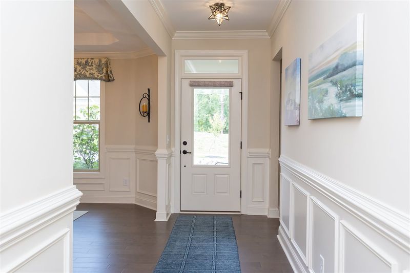 912 Traditions Ridge Dr, Wake Forest, NC 27587