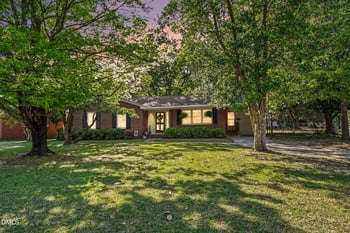 912 Walnut Dr, Smithfield, NC 27577