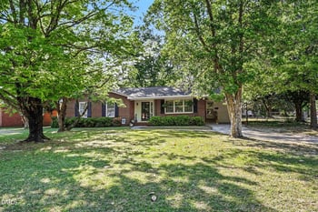 912 Walnut Dr, Smithfield, NC 27577