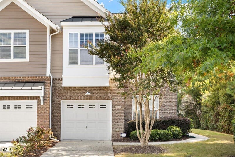 9120 Bunnwood Ln, Raleigh, NC 27617