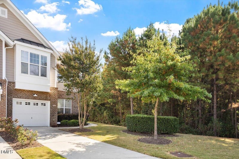 9120 Bunnwood Ln, Raleigh, NC 27617