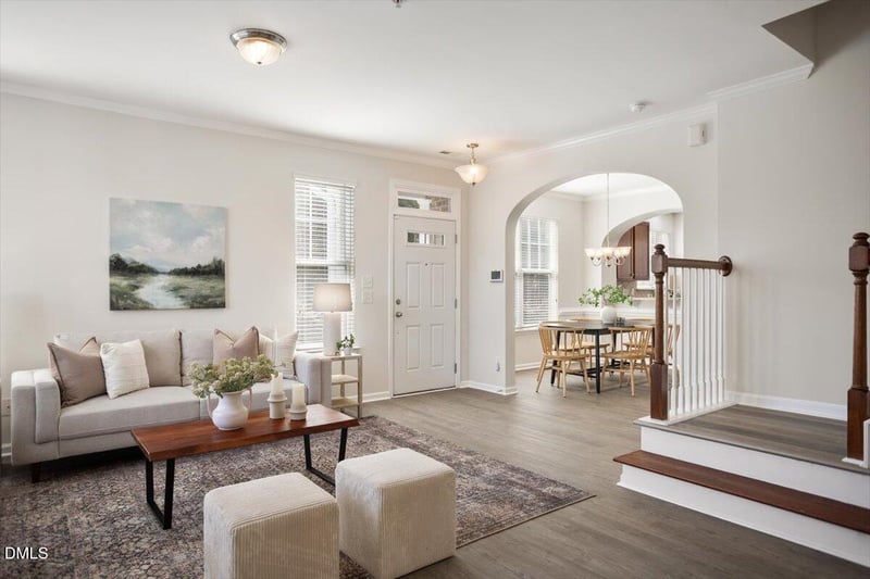 9120 Bunnwood Ln, Raleigh, NC 27617