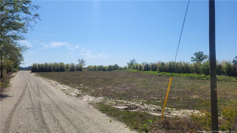 9123 B Cedar Creek Rd, Fayetteville, NC 28312