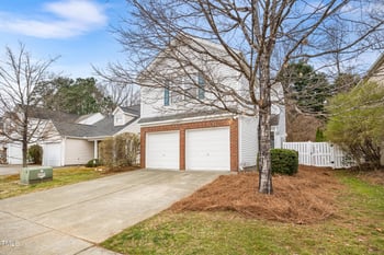 9125 Colony Village Ln, Raleigh, NC 27617