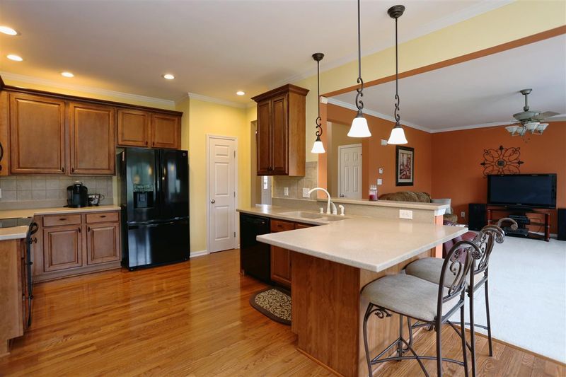 9125 Cornwell Dr, Wake Forest, NC 27587