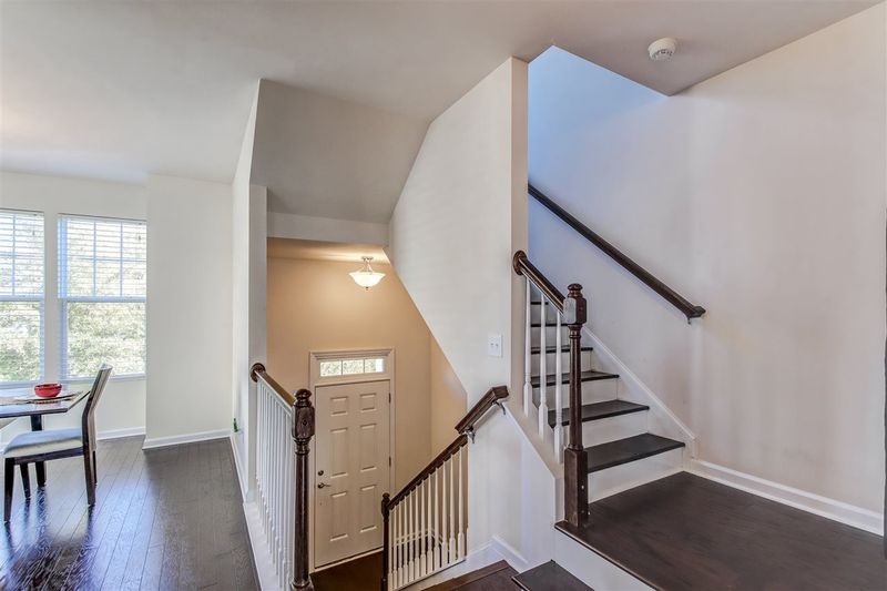 9125 Falkwood Rd, Raleigh, NC 27617