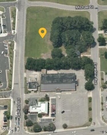 913 Fairfield Rd, Fayetteville, NC 28303