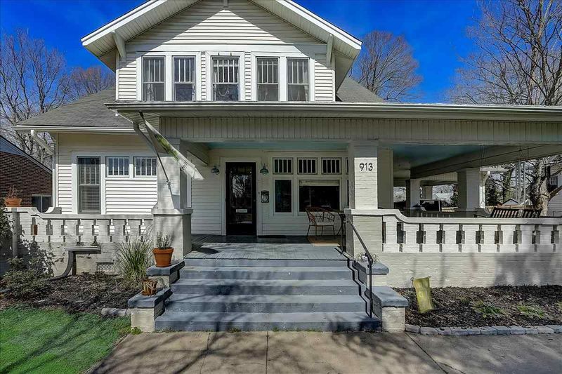 913 W Front St, Burlington, NC 27215