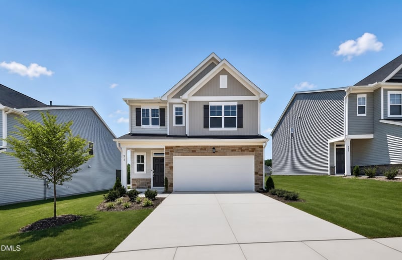 913 Glowing Star Ln, Angier, NC 27501