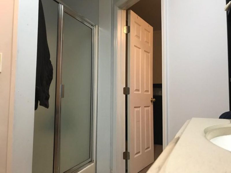 913 Gorrell St, Burlington, NC 27215