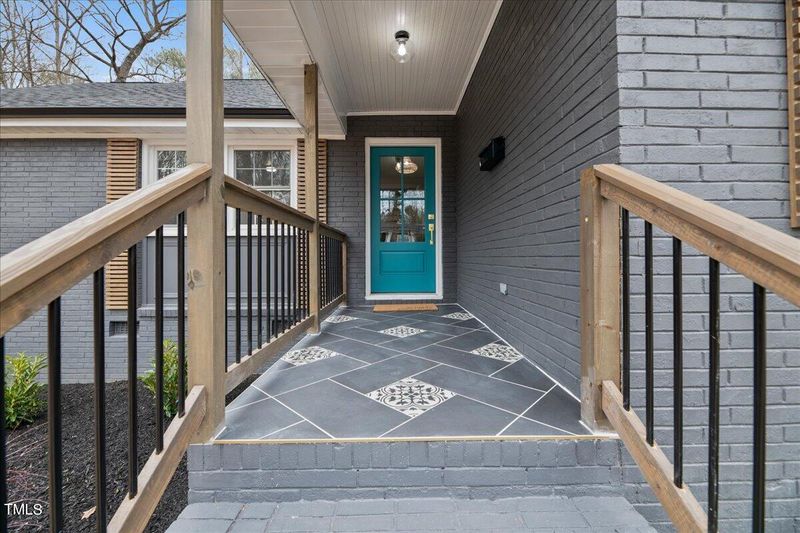 913 Kathryn St, Cary, NC 27511