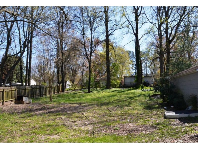 913 King St, Burlington, NC 27217