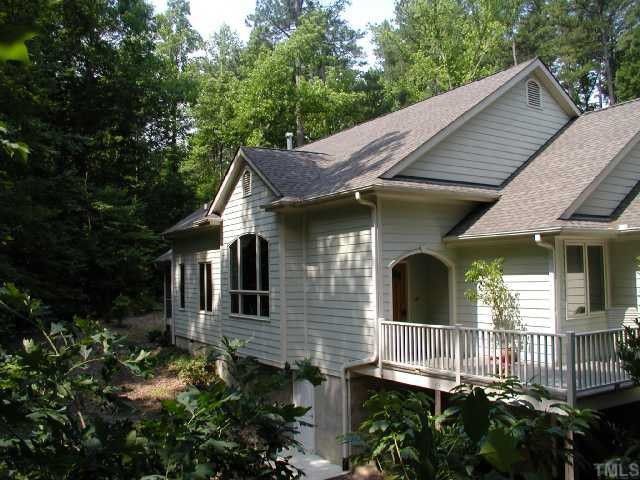 913 Lystra Ln, Chapel Hill, NC 27517