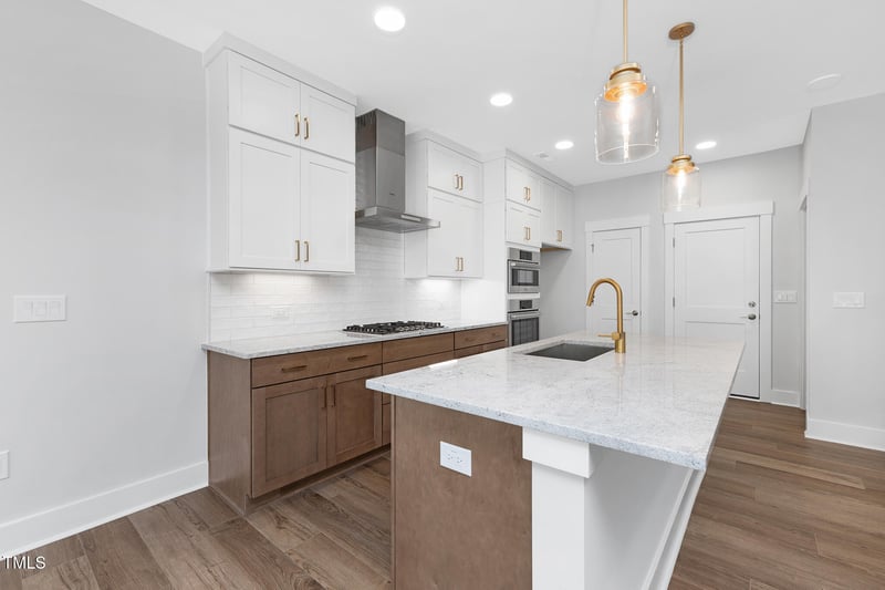 913 Myers Point Dr, Morrisville, NC 27560