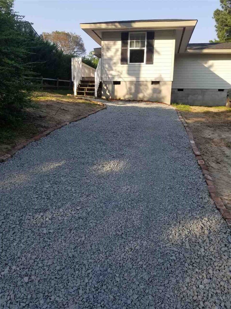 913 Red Oak Ave, Durham, NC 27707