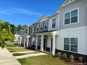 913 Robbie Jackson Ln, Fuquay Varina, NC 27526