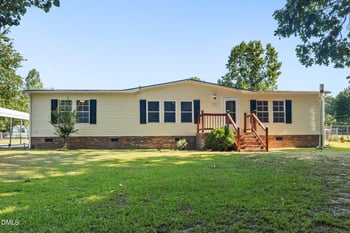 913 Silas Moore Rd, Benson, NC 27504