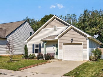 913 Skinner Dr, Raleigh, NC 27610