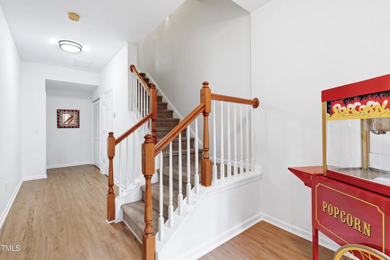 913 Straywhite Ave, Apex, NC 27539