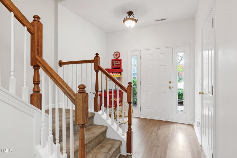 913 Straywhite Ave, Apex, NC 27539