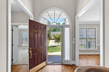 913 Tanworth Dr, Raleigh, NC 27615
