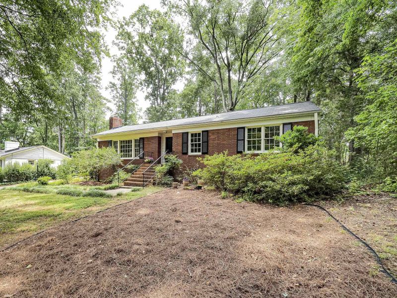 913 Vandora Ave, Garner, NC 27529