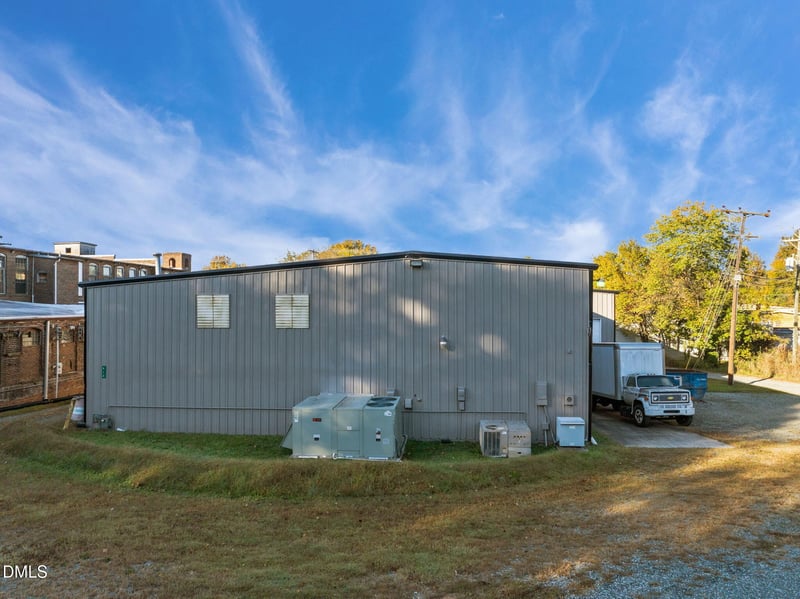 913 Washington St, Graham, NC 27253