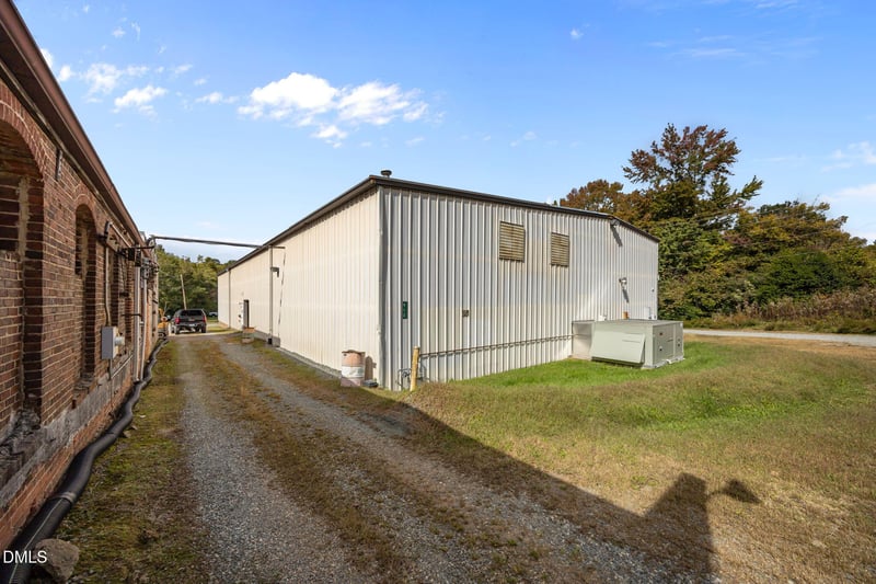 913 Washington St, Graham, NC 27253