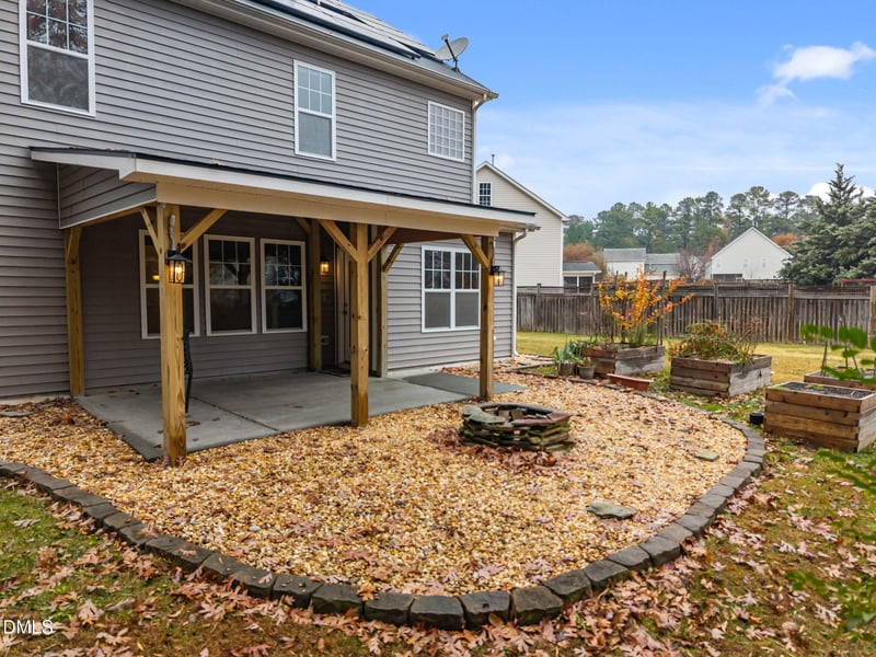 913 Wood Chapel Ln, Durham, NC 27703